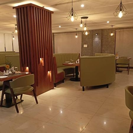 Hotel Preethi Classic Towers Udagamandalam Exterior foto