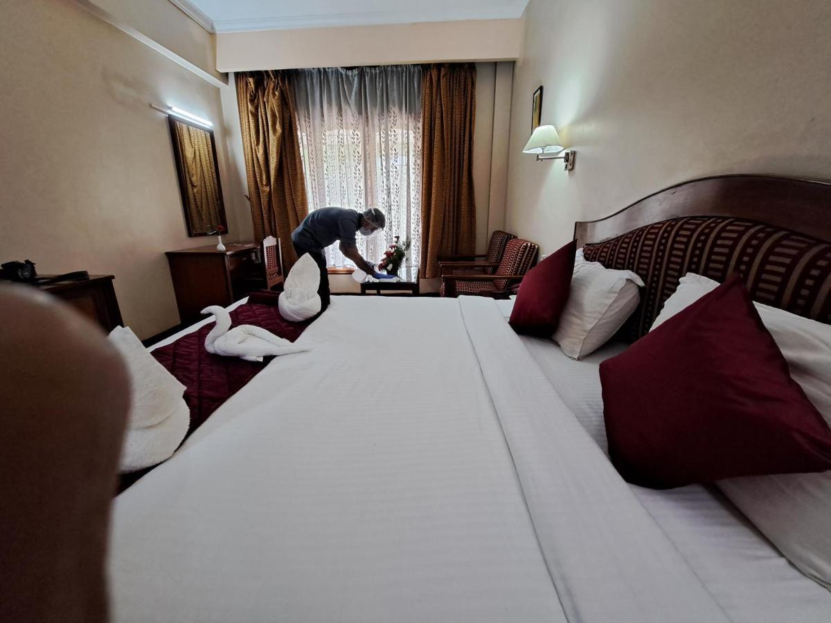 Hotel Preethi Classic Towers Udagamandalam Exterior foto
