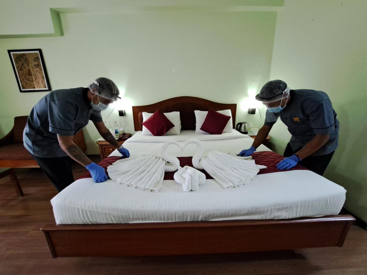Hotel Preethi Classic Towers Udagamandalam Exterior foto