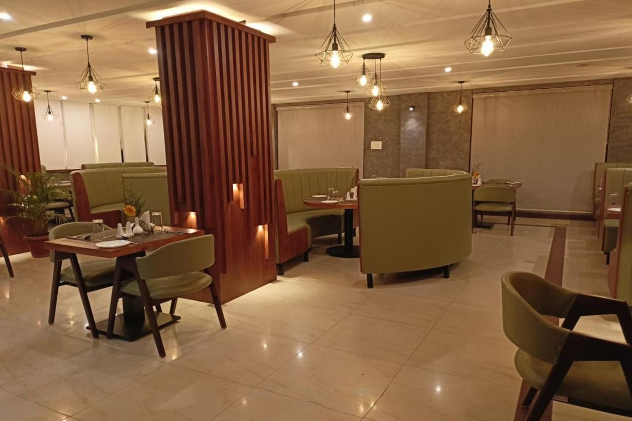 Hotel Preethi Classic Towers Udagamandalam Exterior foto